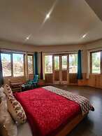 Glacier View Guest House