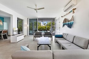 Delfins Residences