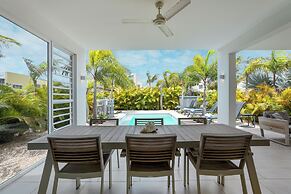 Delfins Residences