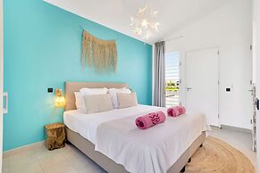 Delfins Residences
