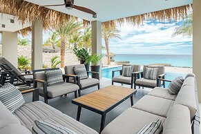 Delfins Residences