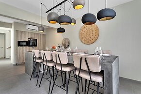 Delfins Residences