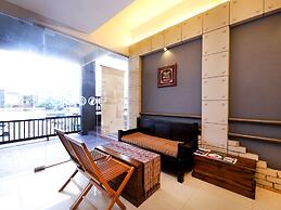 Hotel O Hills Residence
