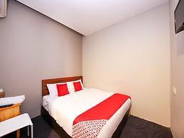 Hotel O Hills Residence