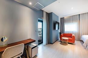 H Avenue Gwangalli Beach