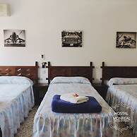 Hostal Monreal