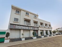 OYO 26117 Hotel Siddhivinayak Celebrations