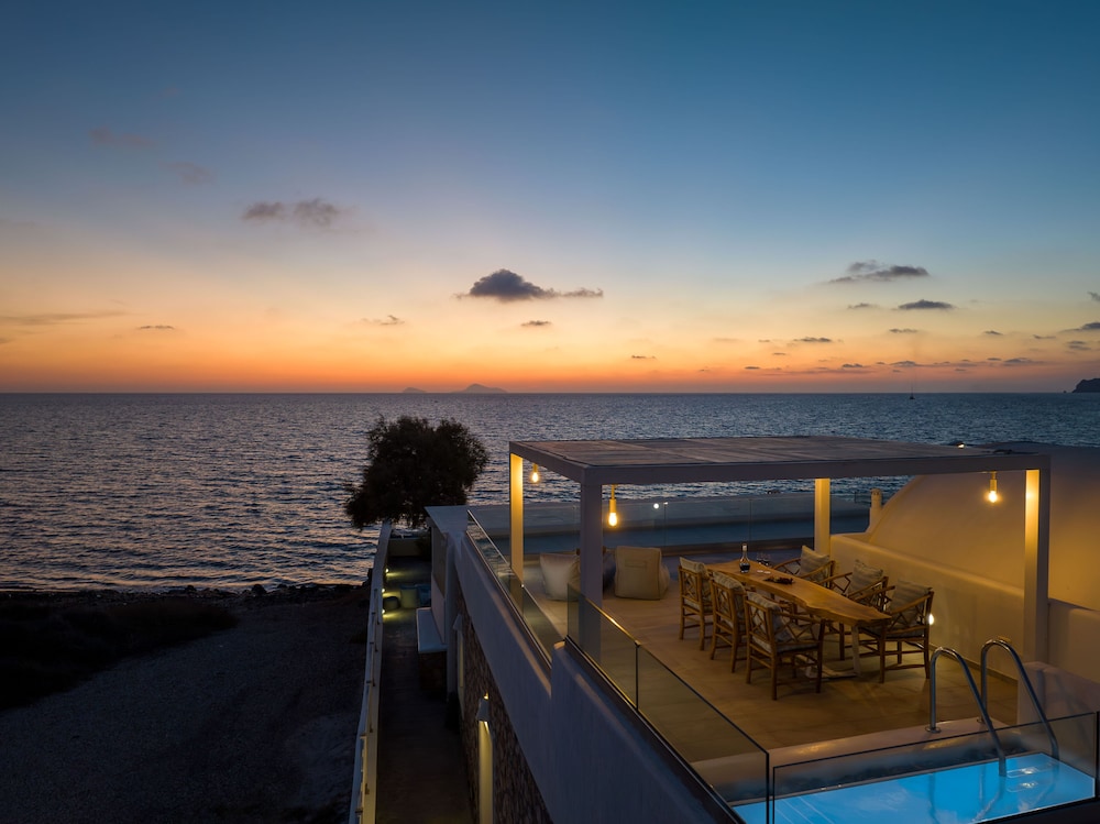Aegean Melody Suites