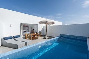 Aegean Melody Suites