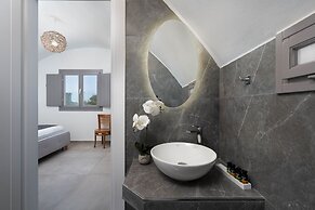 Aegean Melody Suites