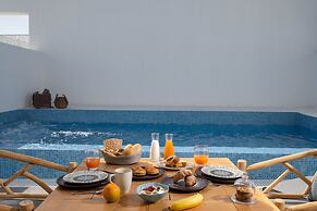 Aegean Melody Suites
