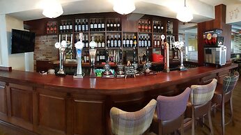 Queen Catherine Hotel
