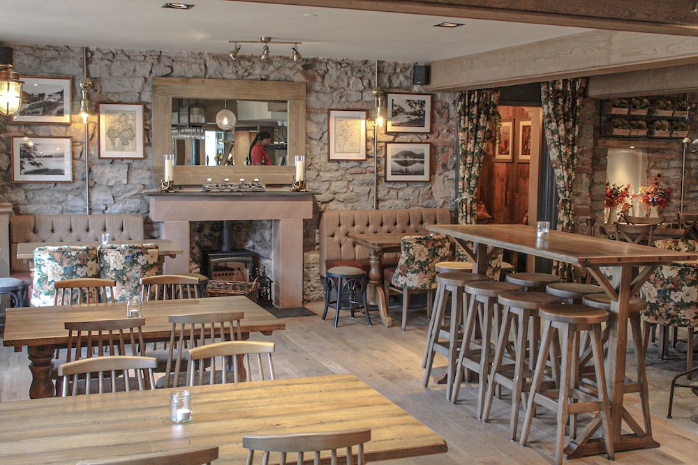 Pooley Bridge Inn