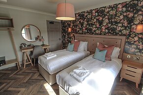 Pooley Bridge Inn