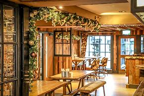 Pooley Bridge Inn