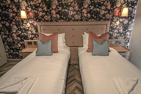Pooley Bridge Inn