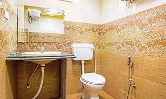 FabHotel Amaltas