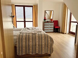 Rosa Weneda by Baltic Home