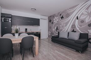 Pool Villas Aldura
