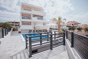 Pool Villas Aldura