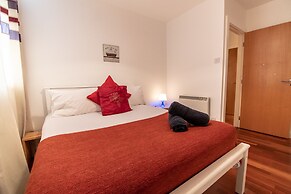 Cozy Modern Bedroom Apartments City L2