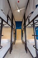 Back2Me - Hostel