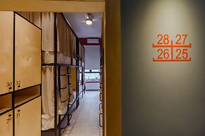 Back2Me - Hostel