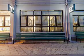 Back2Me - Hostel