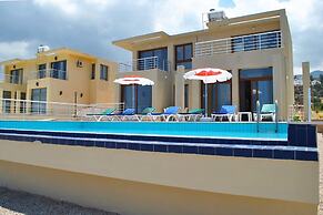 Villa Blue Ocean by Amy Villa