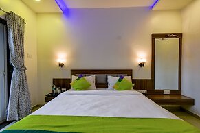 Treebo Prince Palace With Swimming Pool