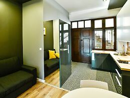 K12 Apartments