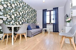 Flower Residence