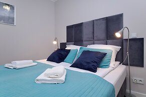 Flower Residence