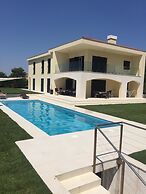 Villa Nika