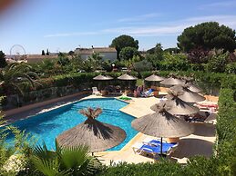 Brit Hotel Confort Helios Agde