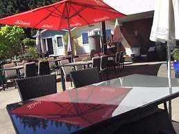 zu Jeddelohs Rosengarten Hotel & Bungalows