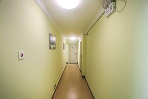 AiShang Hostel
