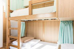 Albergue La Yalga - Hostel