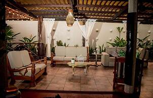 Hotel Madreselva
