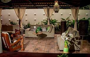 Hotel Madreselva