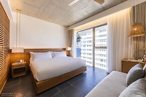 Chicland Danang Beach Hotel