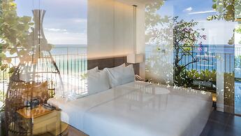 Chicland Danang Beach Hotel