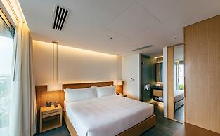 Chicland Danang Beach Hotel
