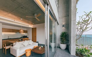 Chicland Danang Beach Hotel