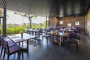 Chicland Danang Beach Hotel