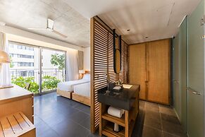 Chicland Danang Beach Hotel