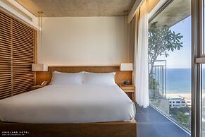Chicland Danang Beach Hotel