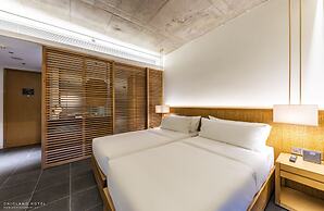 Chicland Danang Beach Hotel