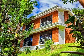 Burbi Lake Lodge Monteverde