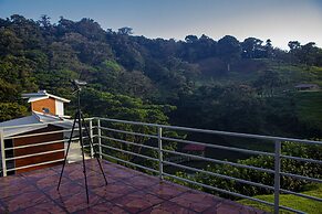 Burbi Lake Lodge Monteverde